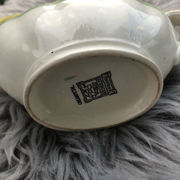 Grindley Gravy Boat - Picture 5 of 5